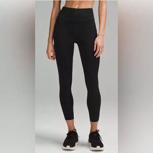 Fast and Free HR Tight 25” NWT